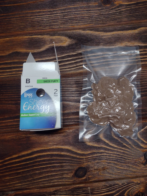 Lily's Suntan Pantyhose from the 'Lily-in-Zahăr şi Mirodenii' Session