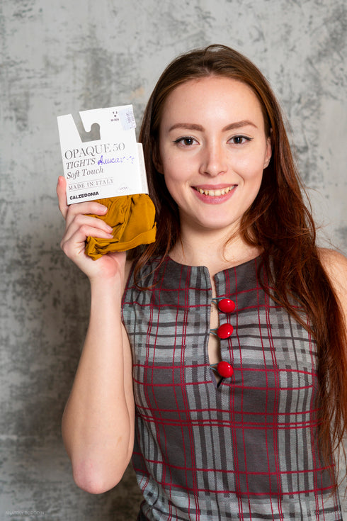 PANTYHOSE of ALICE 2019-02(1) CALZEDONIA 50 MUSTARD